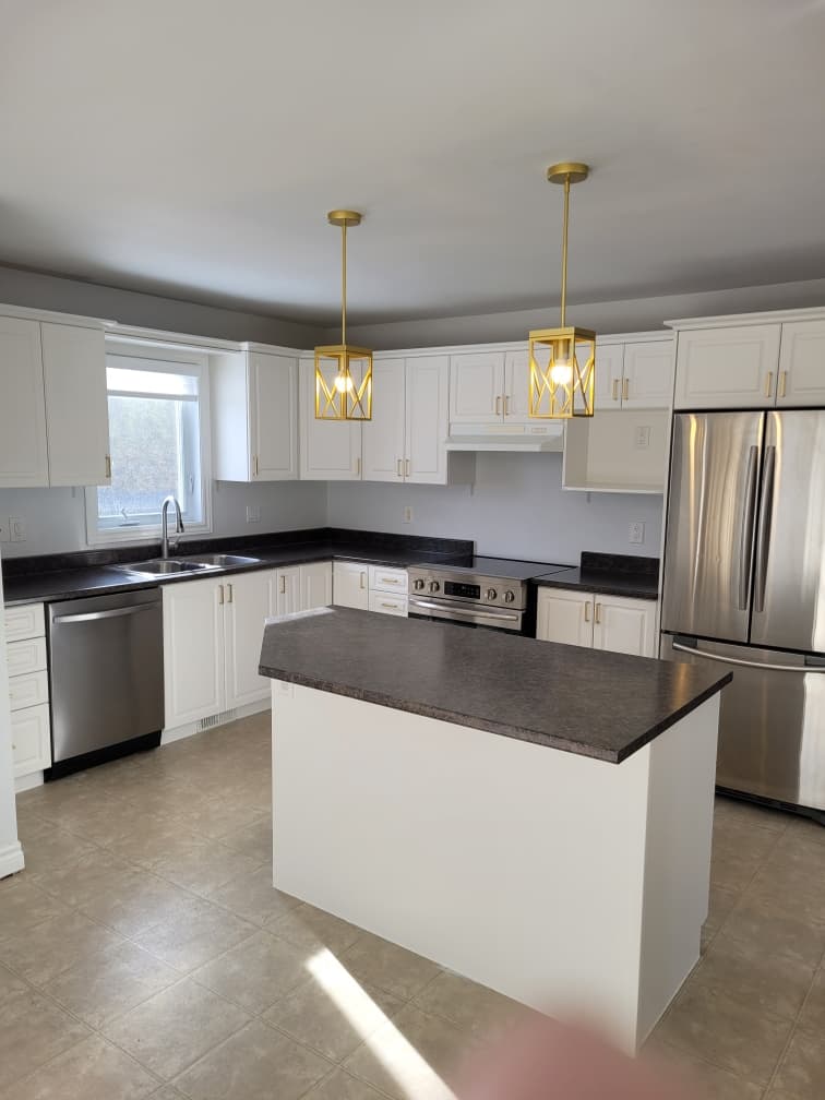 Ottawa Kitchen - Light Finish